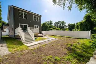 31 Tucker St, Warwick, RI 02886 - Photo 21