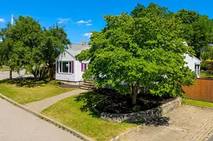118 Summit Ave, West Warwick, RI 02893 - Photo 3