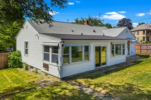 118 Summit Ave, West Warwick, RI 02893 - Photo 37