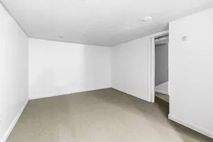 118 Summit Ave, West Warwick, RI 02893 - Photo 31