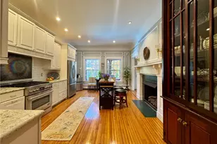 24 Walnut St, Pawtucket, RI 02860 - Photo 7