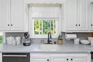 66 Oakdale Rd, North Kingstown, RI 02852 - Photo 7