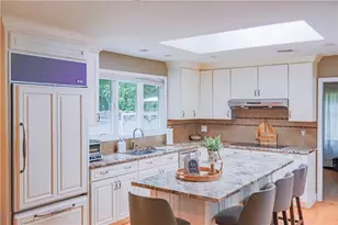 42 Elmdale Ave, Johnston, RI 02919 - Photo 5