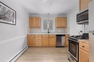 121 Bayview Ave, Bristol, RI 02809 - Photo 11
