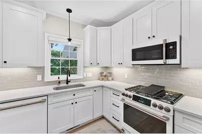 10 Abigale Court, Coventry, RI 02816 - Photo 5