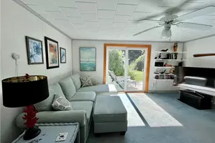 27 S Shore Rd, Little Compton, RI 02837 - Photo 3
