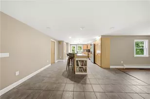 25 Dinonsie Way, South Kingstown, RI 02879 - Photo 9