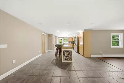 25 Dinonsie Way, South Kingstown, RI 02879 - Photo 9