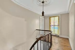 31 Child St, Warren, RI 02885 - Photo 7