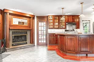 40 South Ln, Barrington, RI 02806 - Photo 9