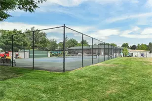 754 Williamsburg Cir, Warwick, RI 02886 - Photo 21
