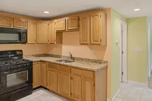9 County St, Seekonk, MA 02771 - Photo 25