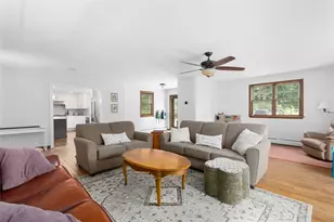 257 Shannock Rd, South Kingstown, RI 02879 - Photo 15