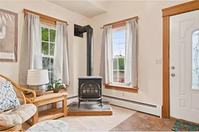 195 Elmore Avenue, Woonsocket, RI 02895 - Photo 19