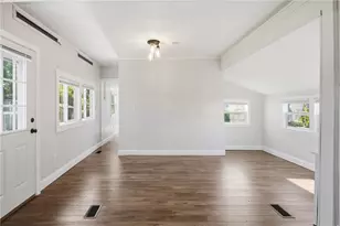 48 Mason Ave, Portsmouth, RI 02871 - Photo 3