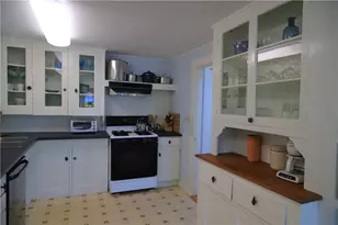9 Pasadena Ave, Westerly, RI 02891 - Photo 9