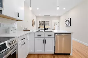 2907 Post Rd, Warwick, RI 02886 - Photo 11