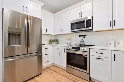 2907 Post Road #3, Warwick, RI 02886 - Photo 7