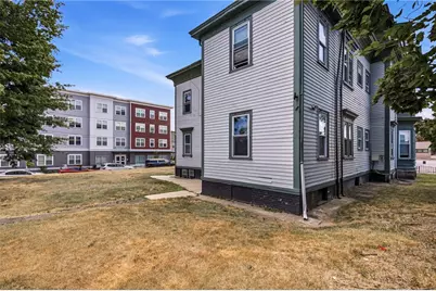8 Somerset Street, Providence, RI 02907 - Photo 29