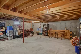 219 Pelletier Ln, Tiverton, RI 02878 - Photo 31