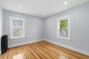 25 Lambert St, Cranston, RI 02910 - Photo 7