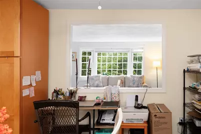 145 Oak Crest Drive, East Providence, RI 02915 - Photo 11