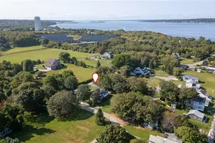 48 Therien Rd, Portsmouth, RI 02871 - Photo 33