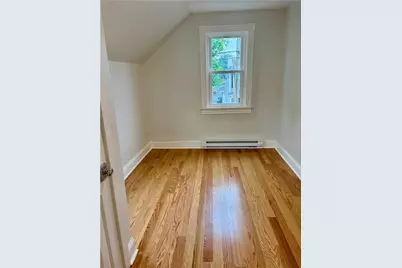 60 Maple Avenue, Barrington, RI 02806 - Photo 5