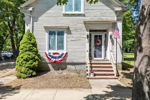 145 High St, Bristol, RI 02809 - Photo 3