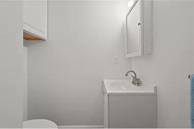 43 High Street, Northbridge, MA 01588 - Photo 17