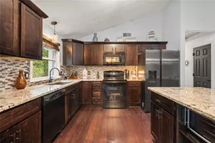 2372 Diamond Hill Rd, Cumberland, RI 02864 - Photo 17