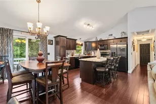 2372 Diamond Hill Rd, Cumberland, RI 02864 - Photo 15
