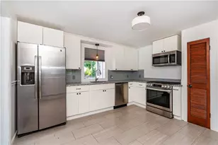 11 Bellevue Dr, Cranston, RI 02920 - Photo 17