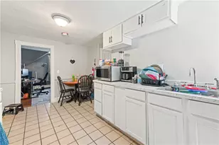32 Harris Ave, West Warwick, RI 02893 - Photo 19