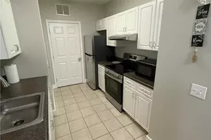 114 Mill St, Woonsocket, RI 02895 - Photo 7