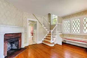20 Summit Ave, Providence, RI 02906 - Photo 7