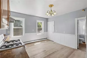 74 Veazie St, Providence, RI 02908 - Photo 3