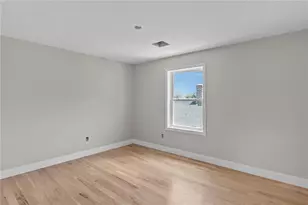 37 Murray St, Providence, RI 02909 - Photo 9