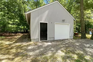 768 Weaver Hill Rd, Coventry, RI 02816 - Photo 7