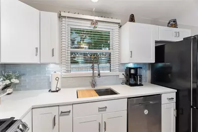 11 Damian Court, North Providence, RI 02911 - Photo 11