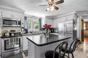 157 New St, North Providence, RI 02904 - Photo 11