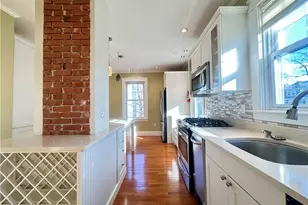 181 Cole Ave, Providence, RI 02906 - Photo 17