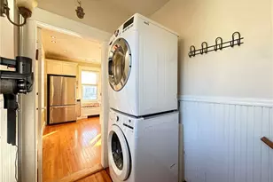 181 Cole Ave, Providence, RI 02906 - Photo 41