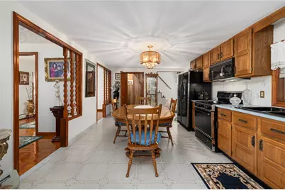 95 Providence Street, West Warwick, RI 02893 - Photo 5