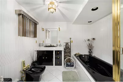 95 Providence Street, West Warwick, RI 02893 - Photo 3