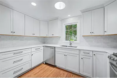 117 Larchmont Road, Warwick, RI 02886 - Photo 27