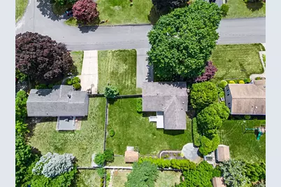 117 Larchmont Road, Warwick, RI 02886 - Photo 3