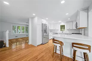 117 Larchmont Rd, Warwick, RI 02886 - Photo 19