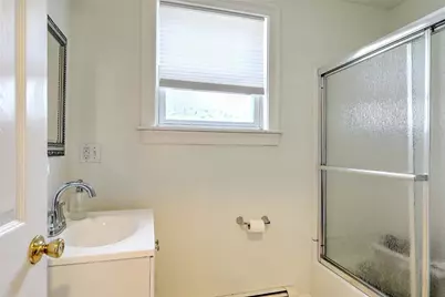 15 Bow Street, Cranston, RI 02905 - Photo 19