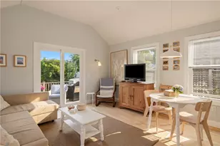 64 Burnside Ave, Narragansett, RI 02882 - Photo 5